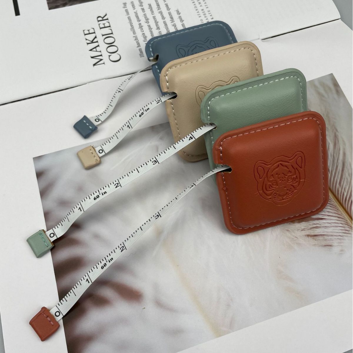 Custom Logo Color Portable Mini Leather Mrasuring Tape 60inch Sewing Tape Measure for Wedding Gift Souvenir